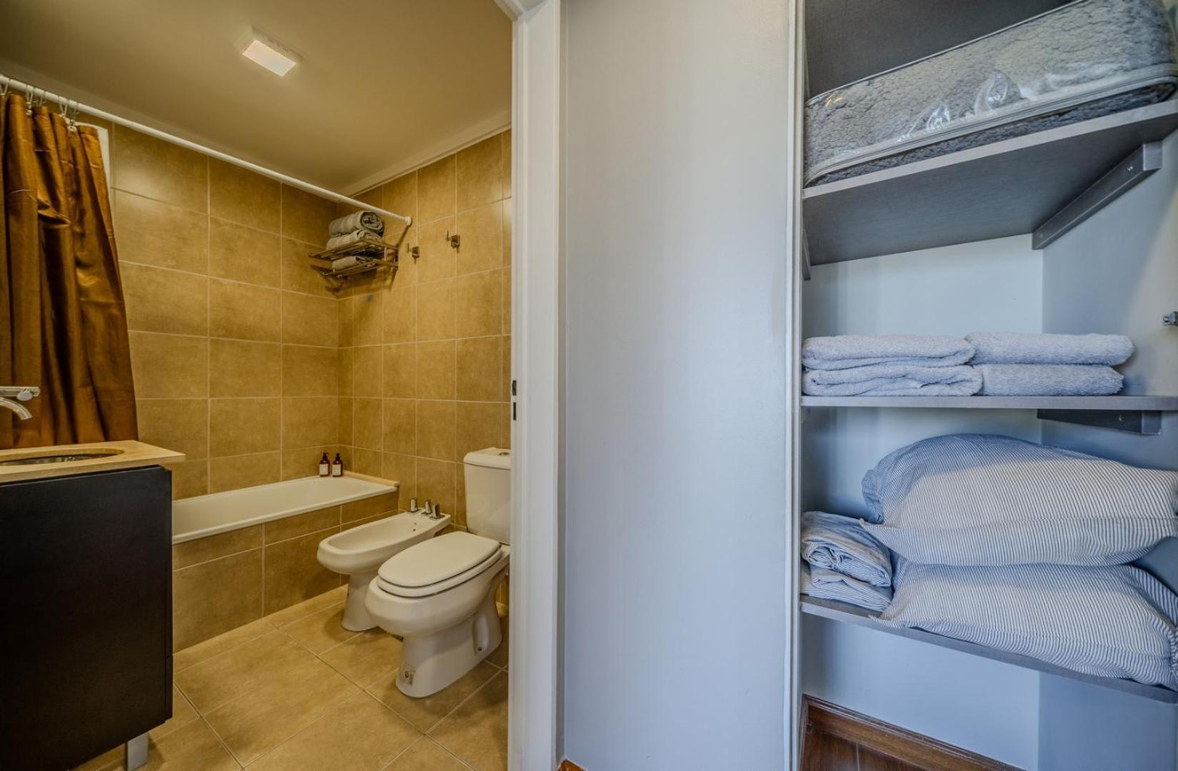 Ubicacion Ideal En Recoleta, Cochera Optativa Seguridad 24 Hs Piscina Parrilla Gimnasio Lavadora Apartamento