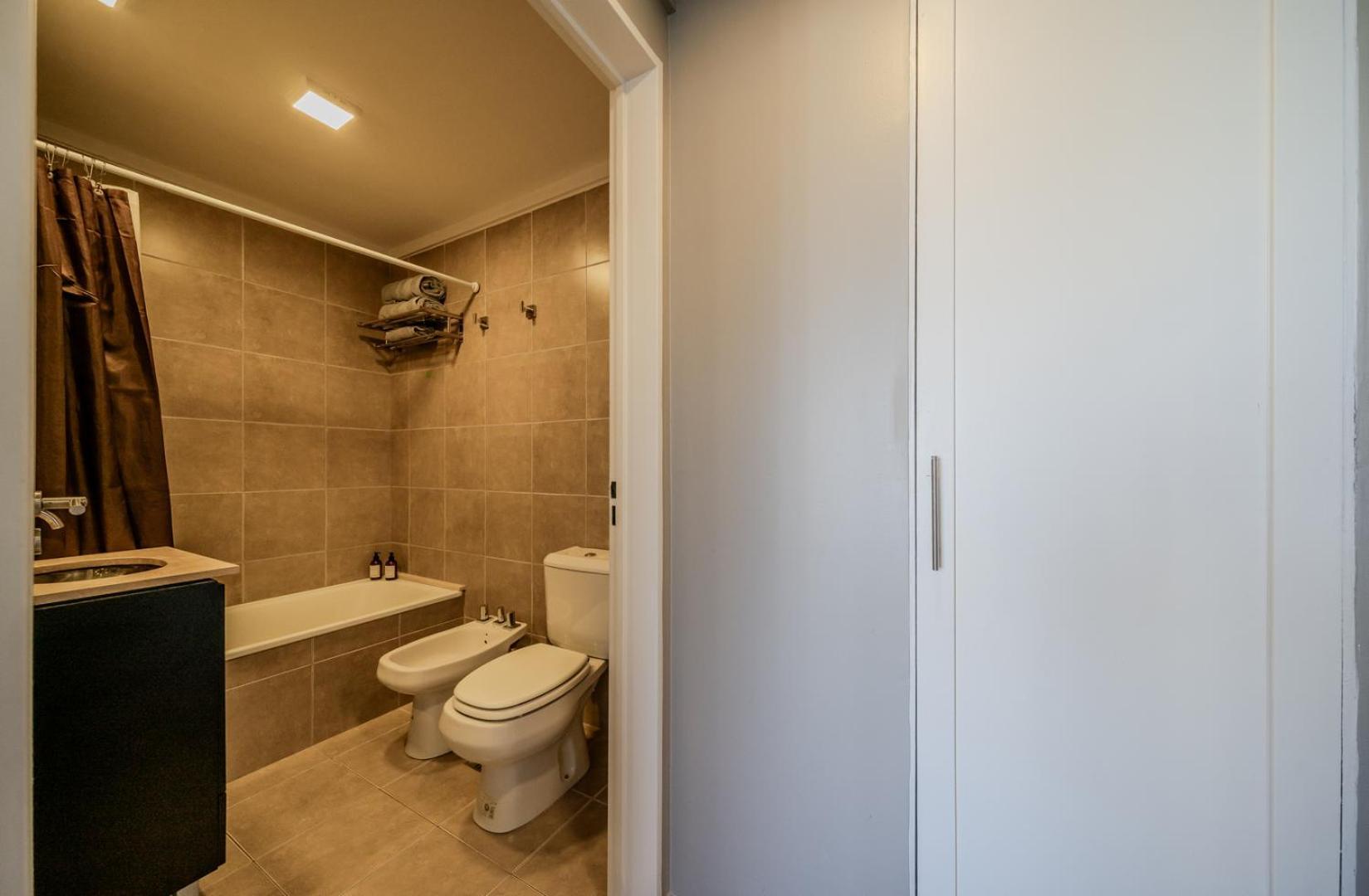 Ubicacion Ideal En Recoleta, Cochera Optativa Seguridad 24 Hs Piscina Parrilla Gimnasio Lavadora Apartamento